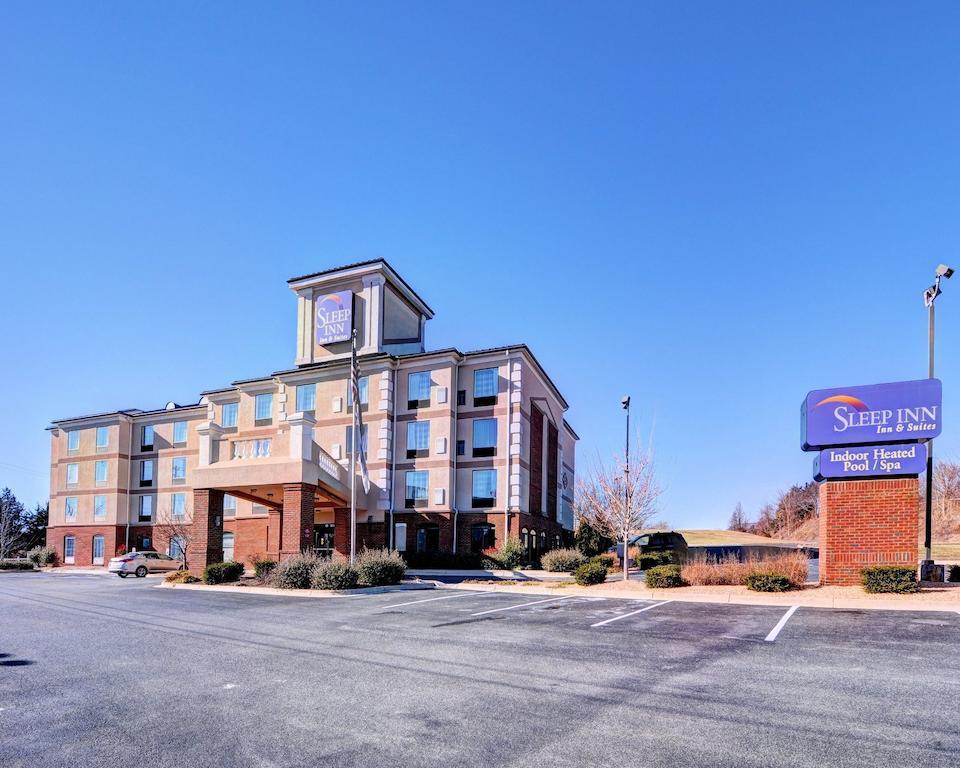 Sleep Inn & Suites Virginia Horse Center Lexington Exterior photo