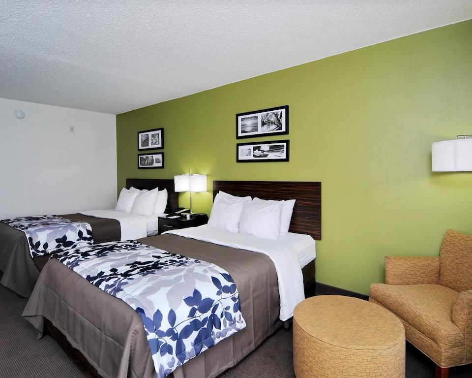 Sleep Inn & Suites Virginia Horse Center Lexington Exterior photo