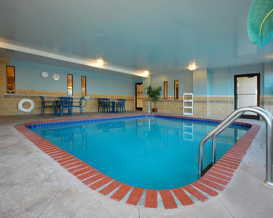 Sleep Inn & Suites Virginia Horse Center Lexington Exterior photo